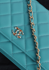 CLASSIC WALLET ON CHAIN