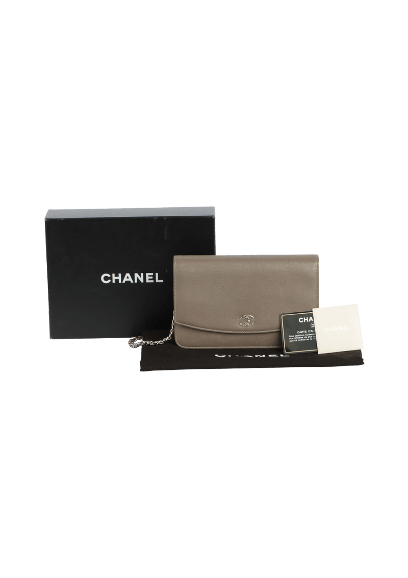 CLASSIC WALLET ON CHAIN