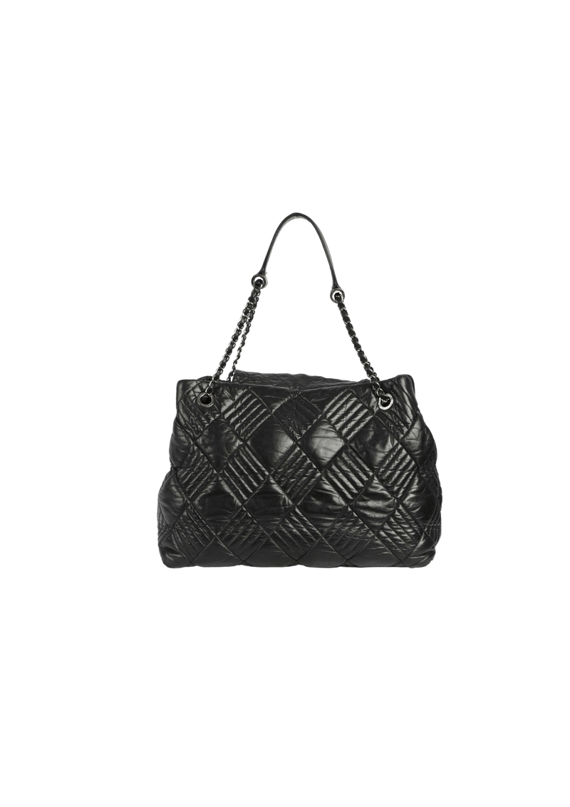 IN AND OUT FLAP TOTE QUILTED LAMBSKIN