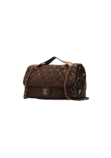 JUMBO IN THE MIX FLAP IRIDESCENT BAG