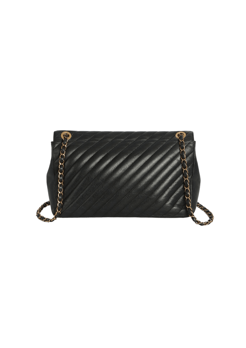 MEDIUM CC DIAGONAL FLAP BAG