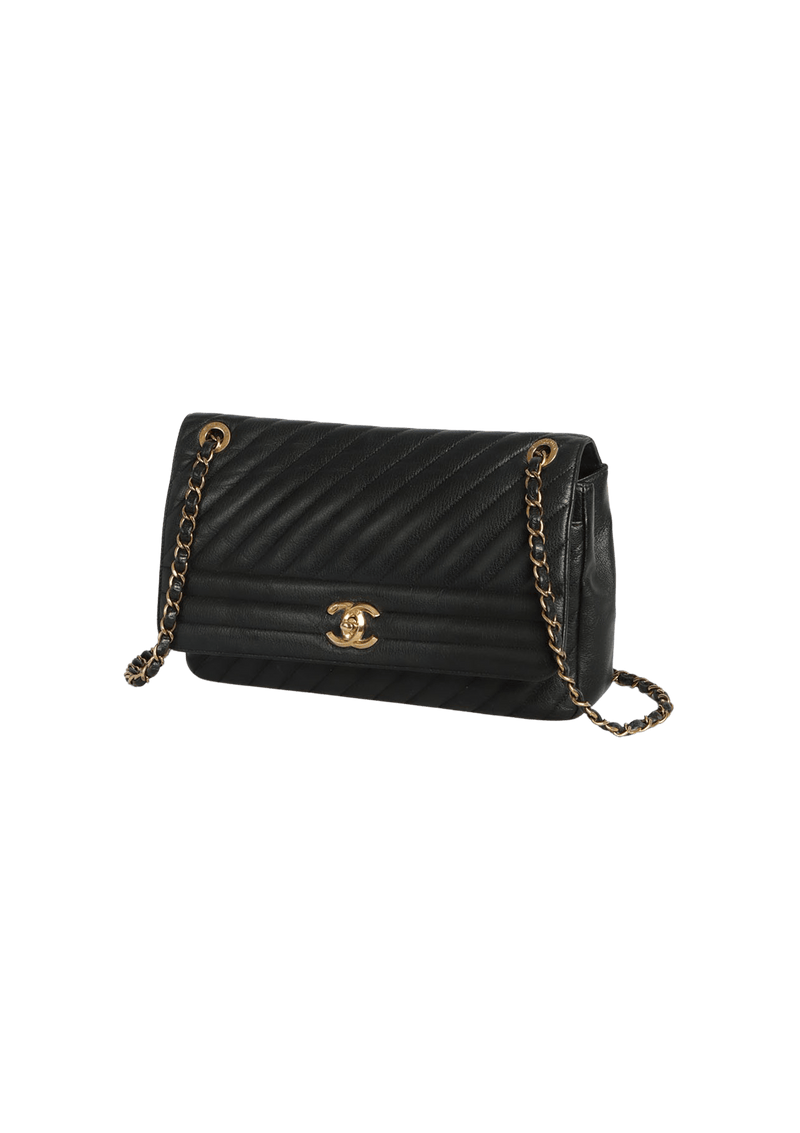 MEDIUM CC DIAGONAL FLAP BAG