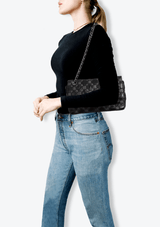 MEDIUM CLASSIC SINGLE FLAP PATENT AND MESH