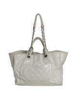 MEDIUM DEAUVILLE TOTE GLAZED CALFSKIN