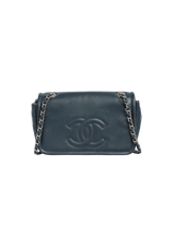 MEDIUM TIMELESS CC FLAP BAG