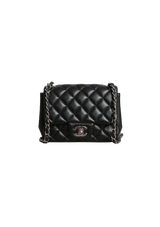 MINI SQUARE CLASSIC SINGLE FLAP LAMBSKIN