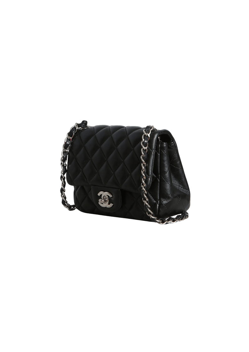 MINI SQUARE CLASSIC SINGLE FLAP LAMBSKIN