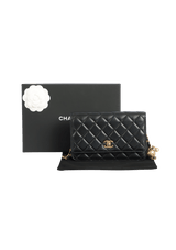 PEARL CRUSH CC WALLET ON CHAIN