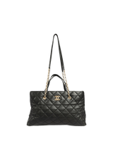 RETRO CHAIN SHOPPING TOTE CALFSKIN