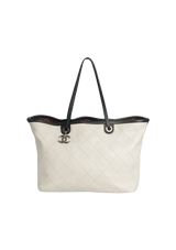 SHOPPING FEVER TOTE