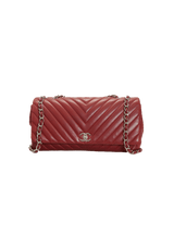 SURPIQUE CHEVRON FLAP BAG