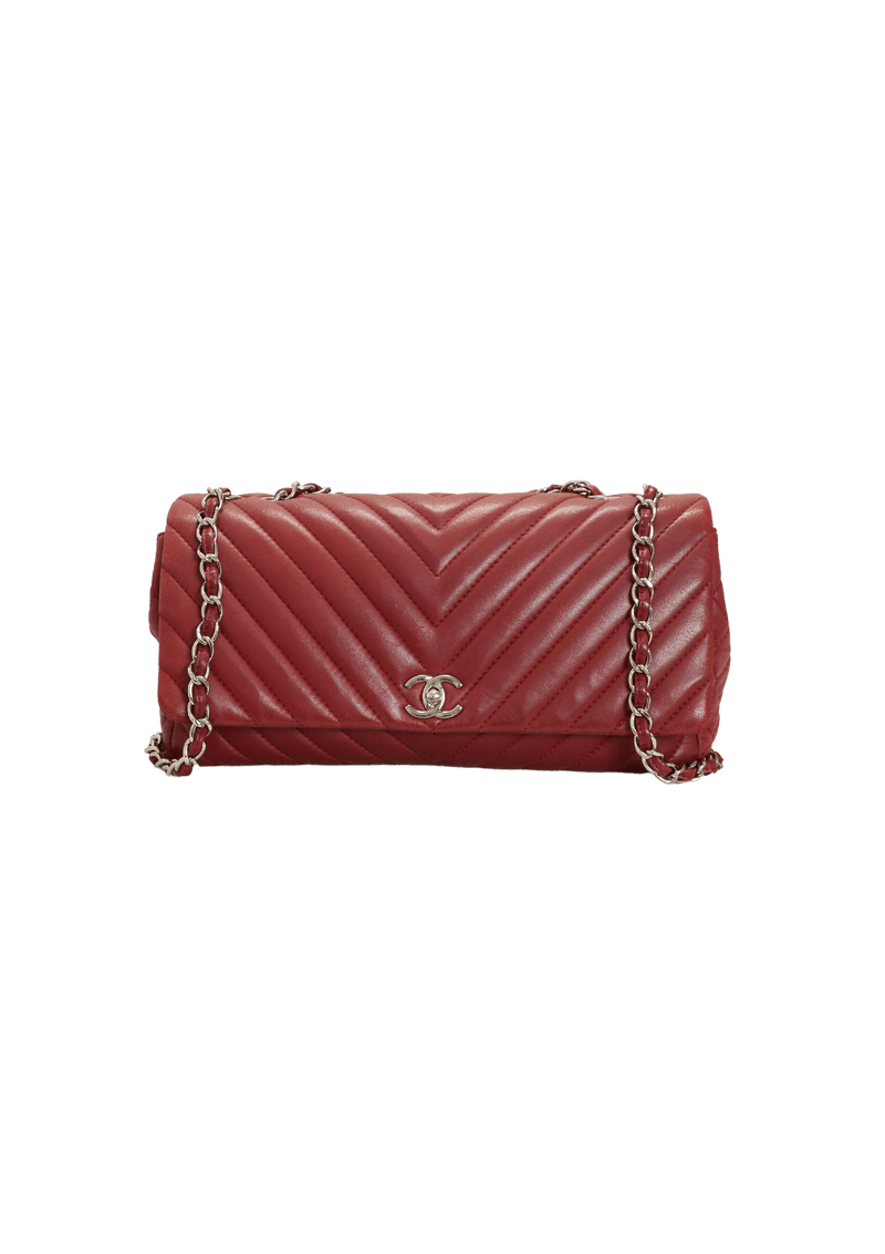 SURPIQUE CHEVRON FLAP BAG