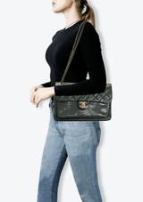 URBAN MIX FLAP BAG PYTHON