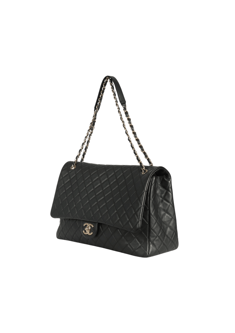 NOVA BOLSA DE VIAGEM 24C CHANEL XXL preta caviar clássica aba dourada CC 😍