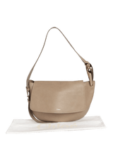 LEATHER KISS SHOULDER BAG