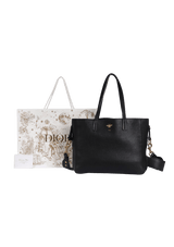 D-BEE SHOPPER TOTE