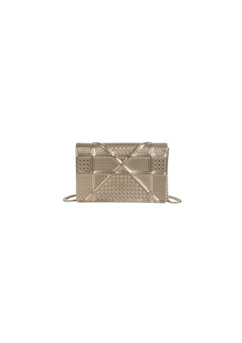 MICRO-CANNAGE DIORAMA WALLET ON CHAIN