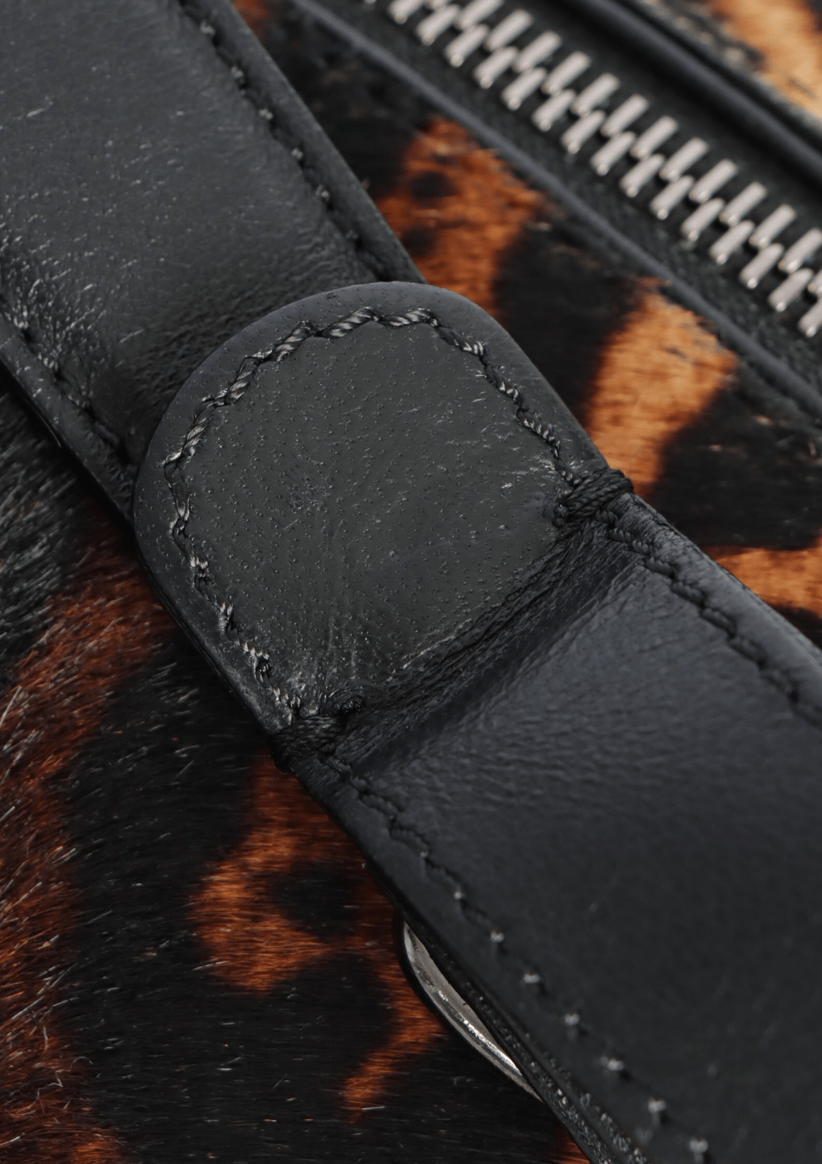 ANIMAL PRINT SHOULDER BAG