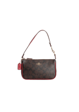 SIGNATURE SHOULDER BAG