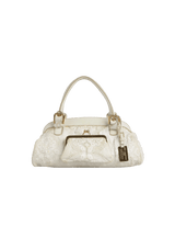 LACE-PATTERN HANDLE BAG