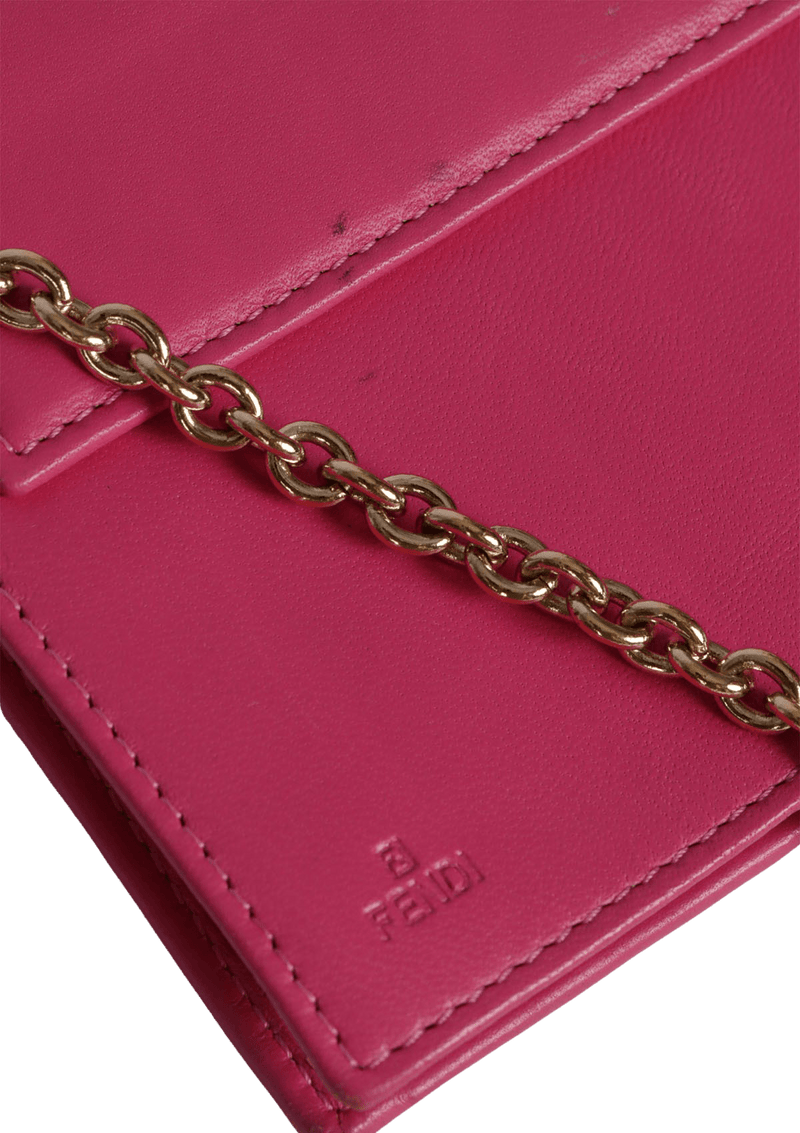 LOGO-EMBOSSED WALLET ON CHAIN