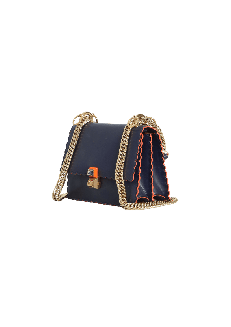 SCALLOPED SMALL KAN I BAG