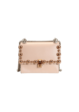SMALL PEARL SCALLOPED KAN I BAG