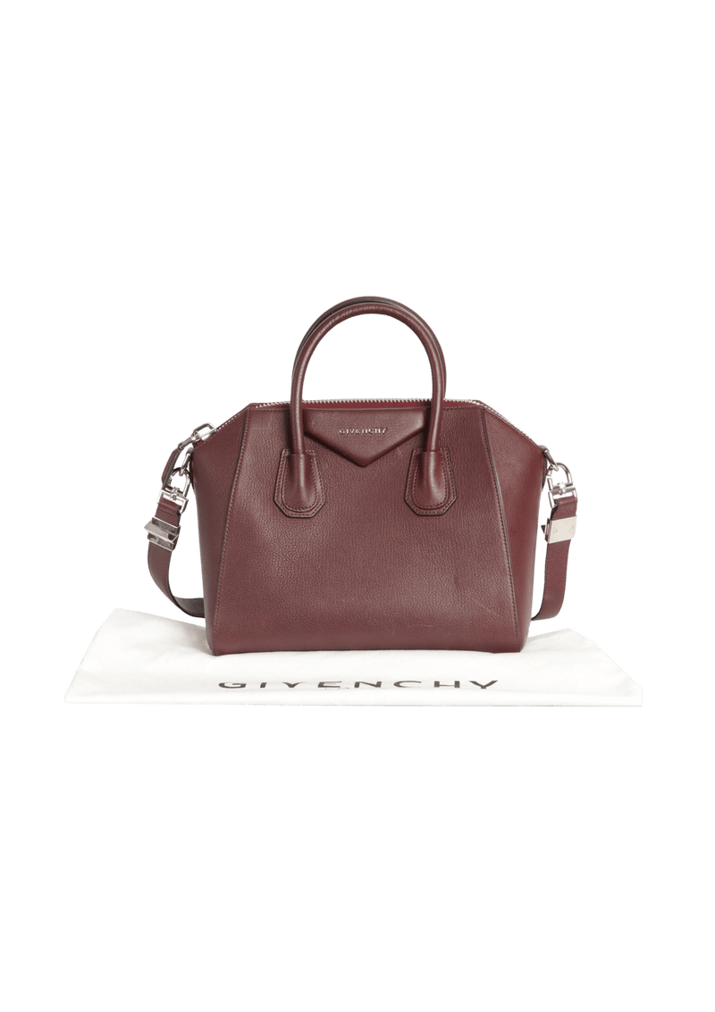 SMALL ANTIGONA BAG