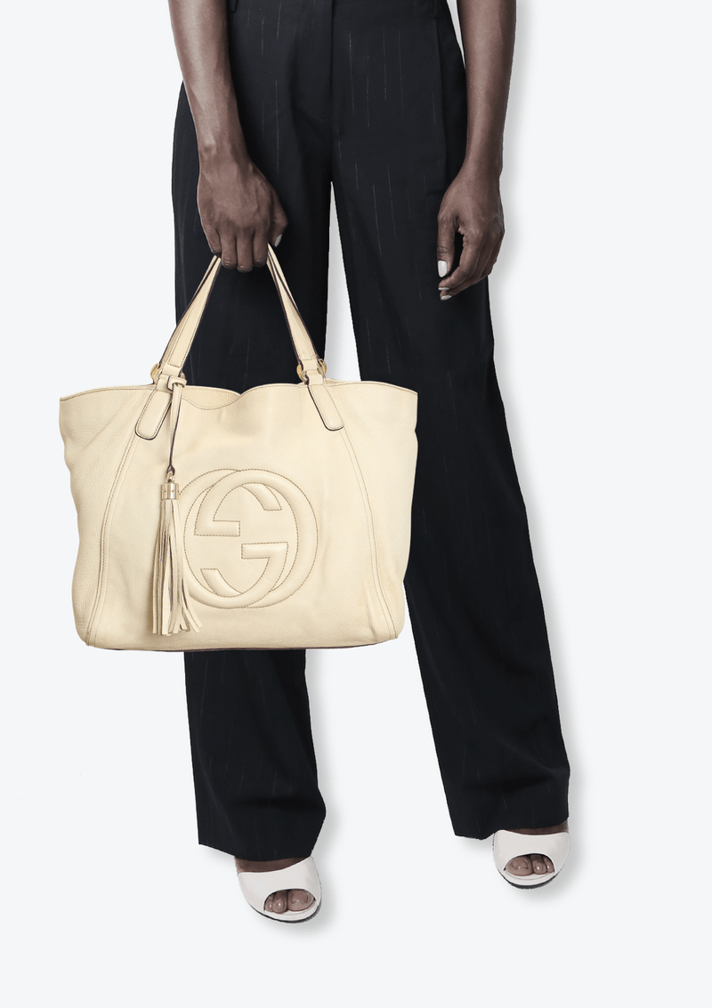 MEDIUM SOHO TOTE