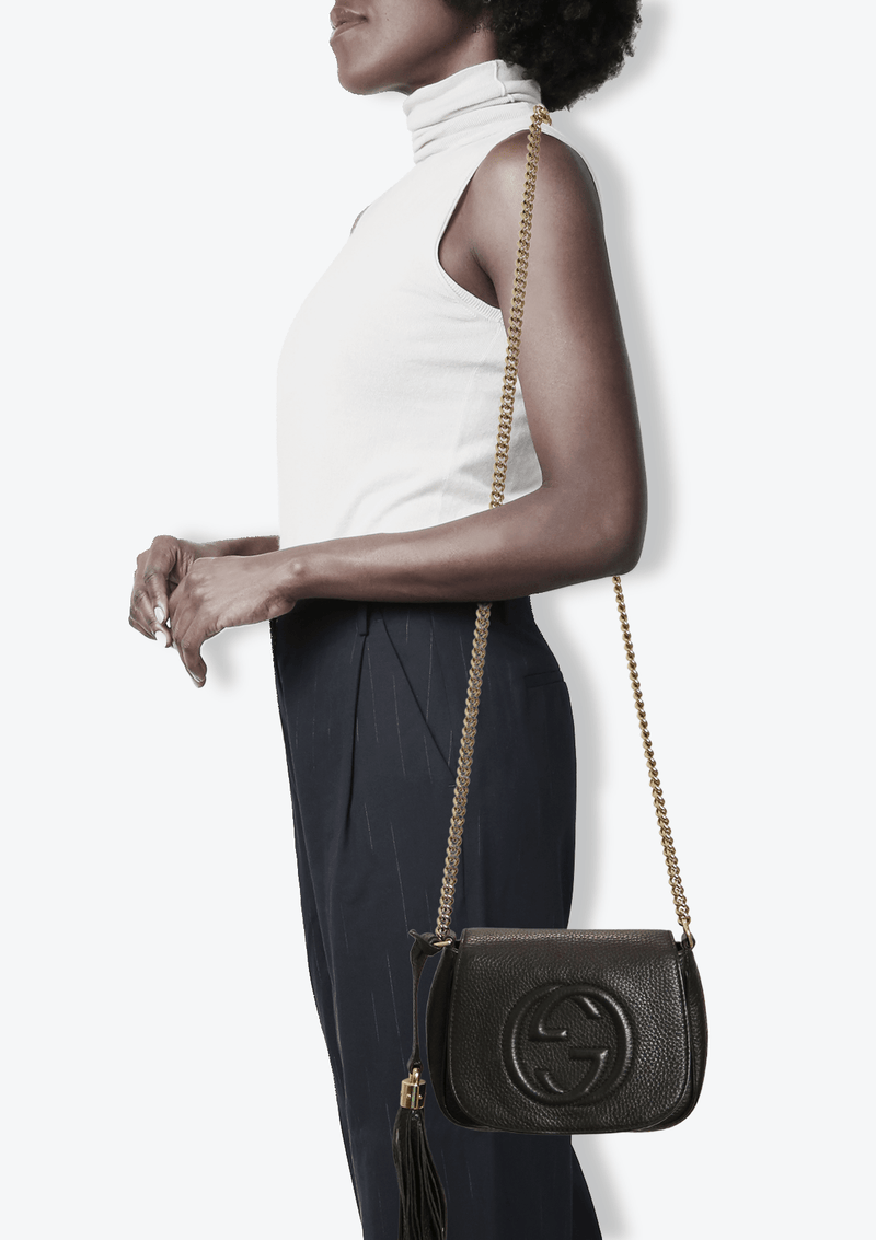 SMALL SOHO CHAIN FLAP BAG