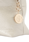 BOLSA DAYSE HOBO EM COURO METALIZADO