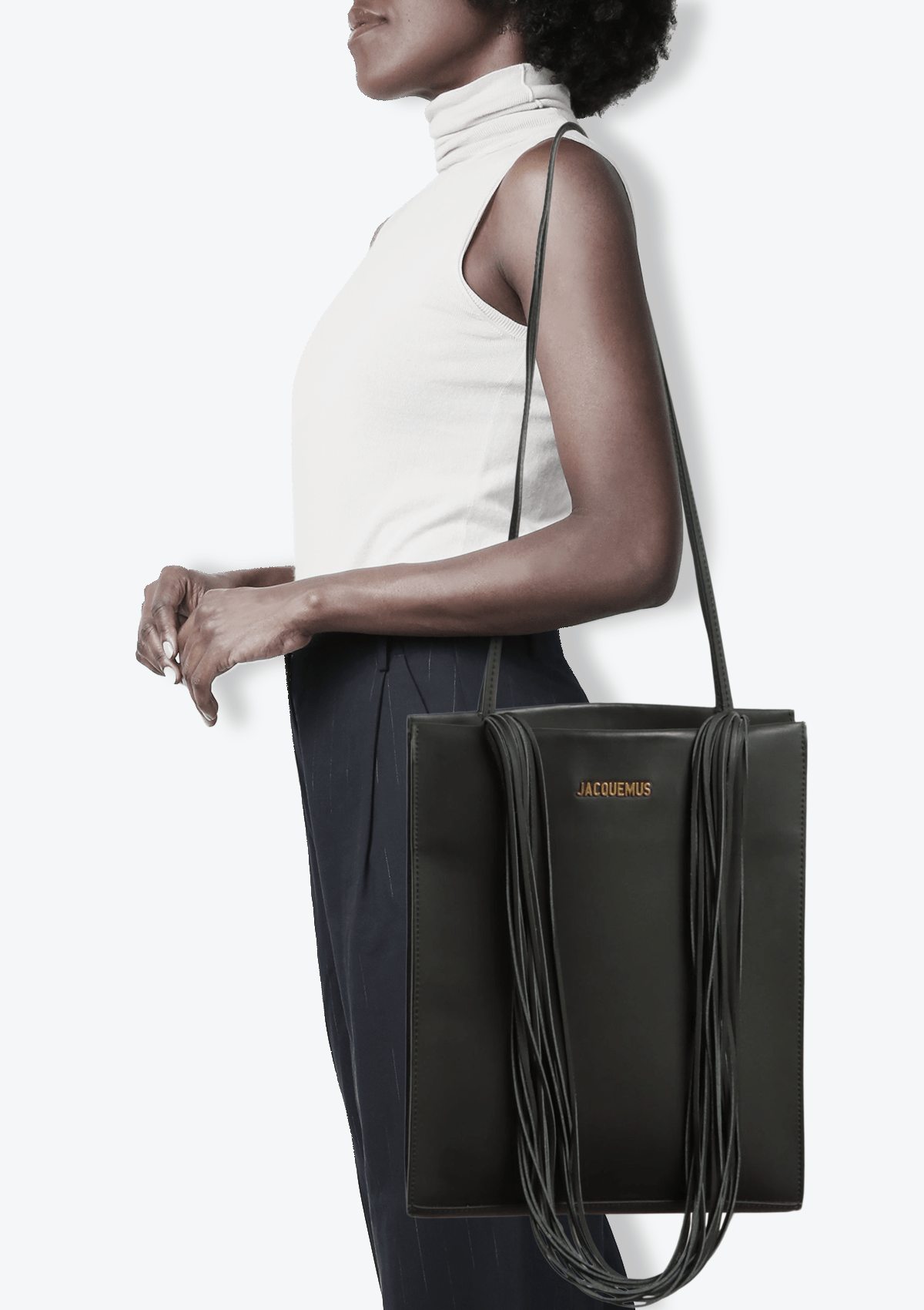 Jacquemus a4 bag discount