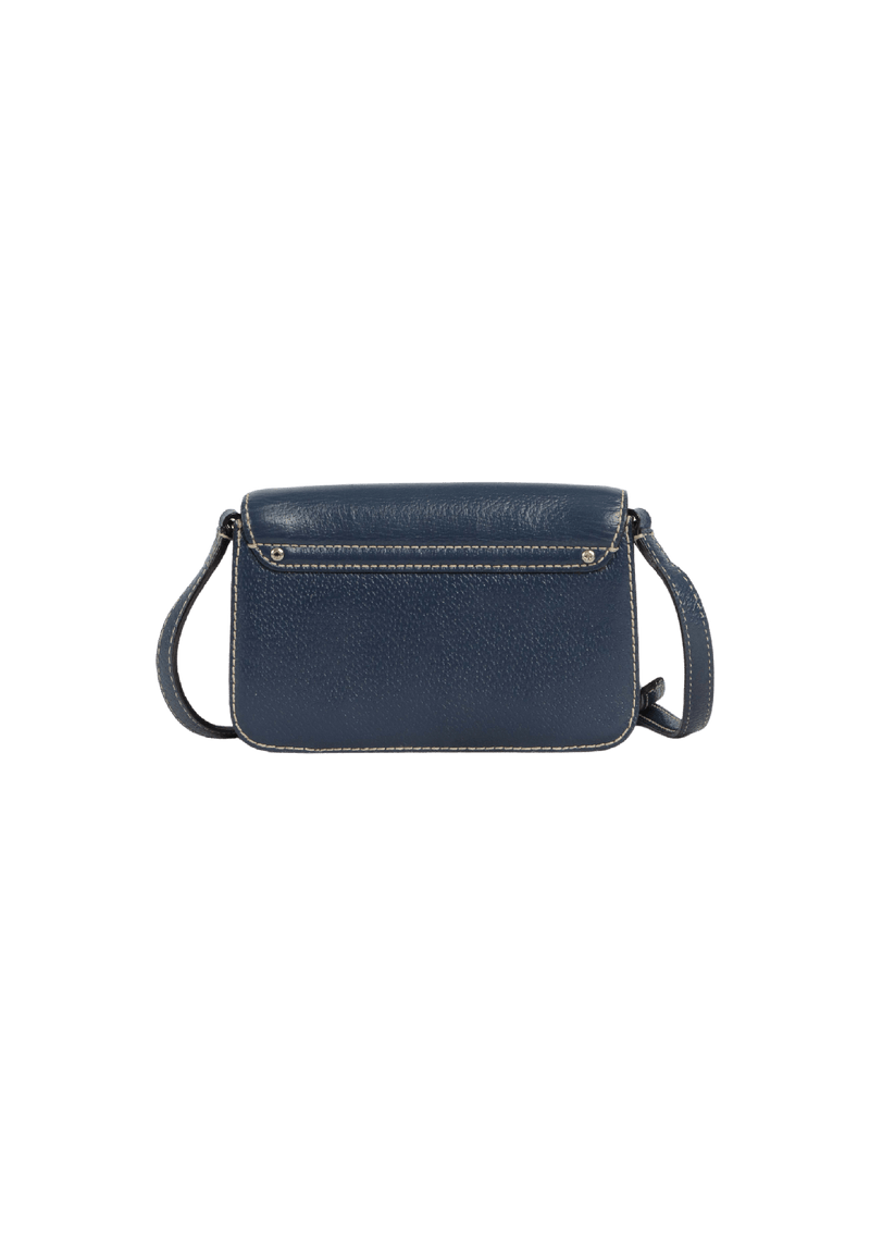 WELLESLEY SMALL FYNN CROSSBODY