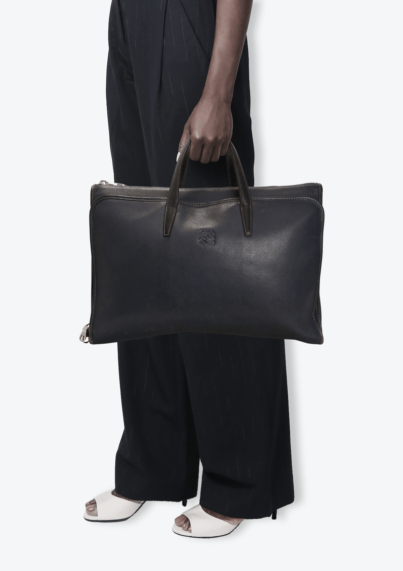 LEATHER BRIEFCASE