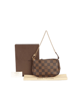 DAMIER ÉBÈNE MINI POCHETTE ACCESSOIRES