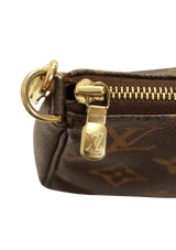 MONOGRAM POCHETTE ACCESSOIRES