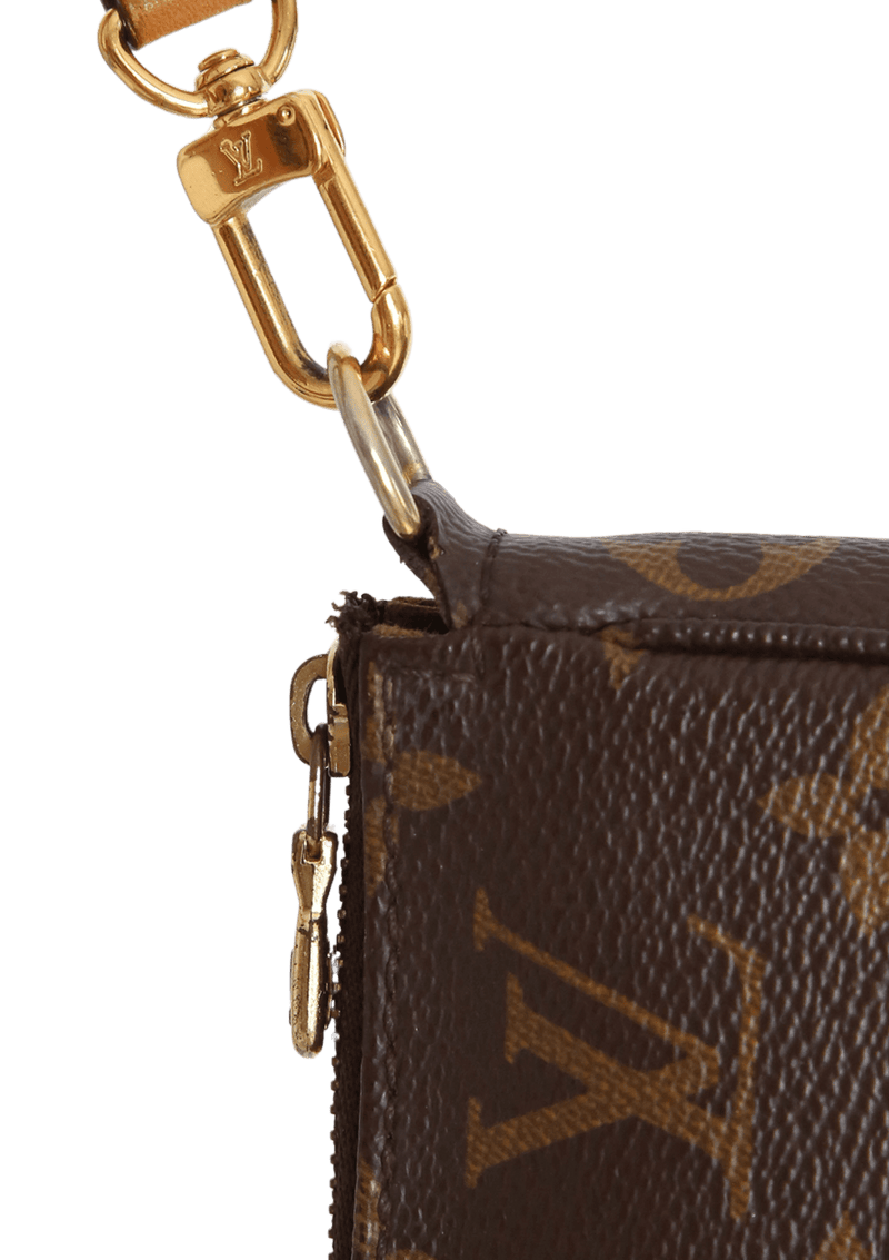 MONOGRAM POCHETTE ACCESSOIRES