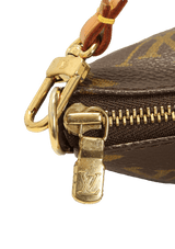 MONOGRAM POCHETTE ACCESSOIRES