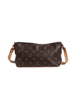 MONOGRAM TROTTEUR