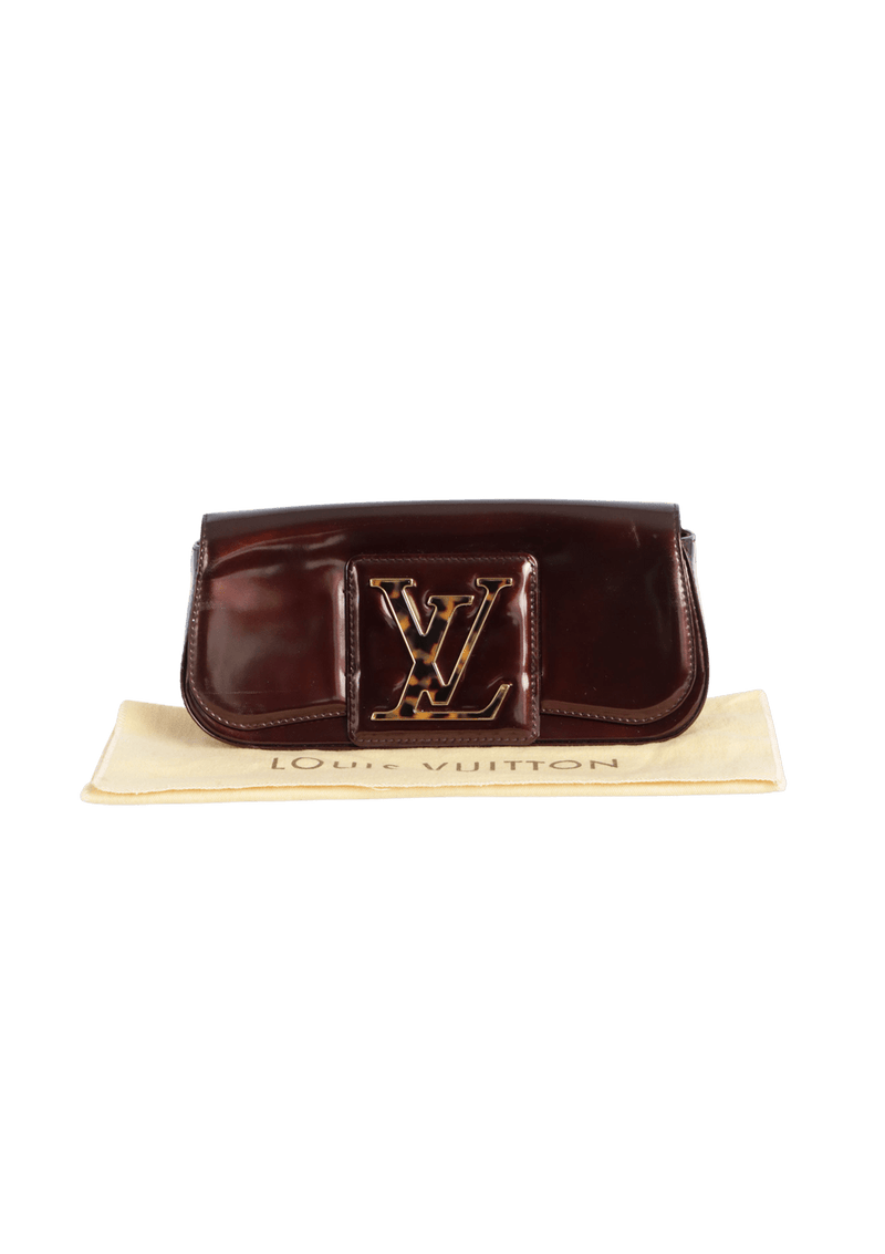 Louis vuitton vernis sobe clutch hot sale