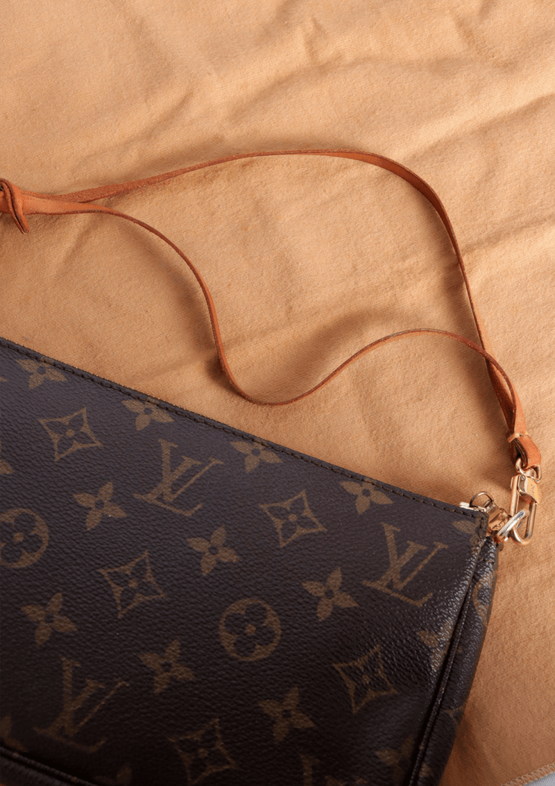 VINTAGE MONOGRAM POCHETTE ACCESSOIRES