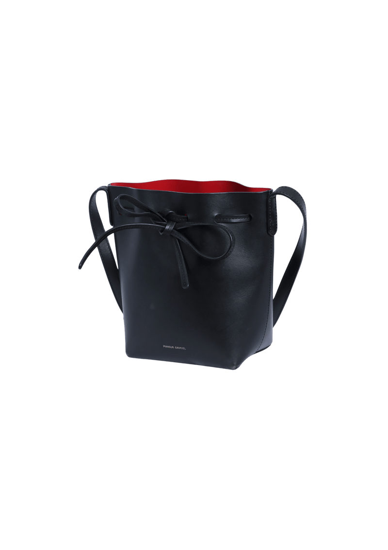 SMALL BUCKET BAG