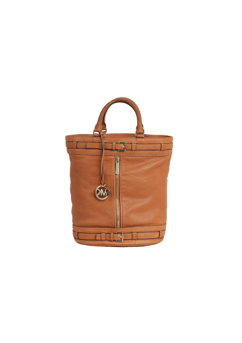 KINGSBURY BUCKET BAG