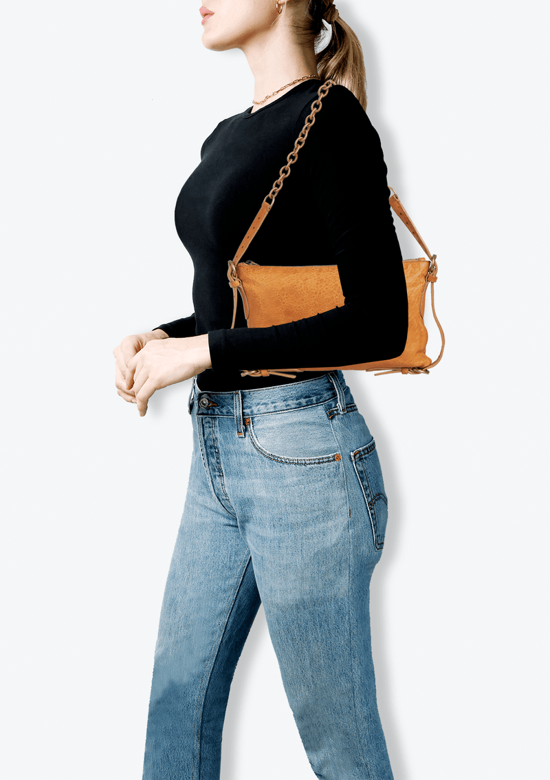 LEATHER SHOULDER BAG