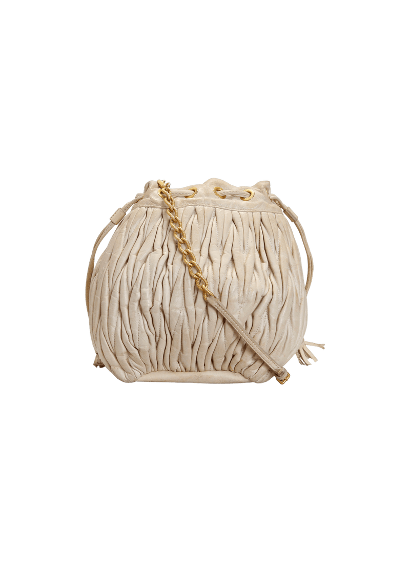 MATELASSE BUCKET BAG