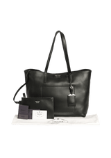 CITY CALF FRONT POCKET SHOPPING TOTE