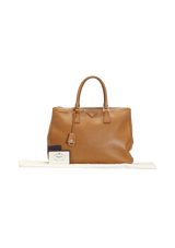 LARGE SAFFIANO LUX DOUBLE ZIP GALLERIA