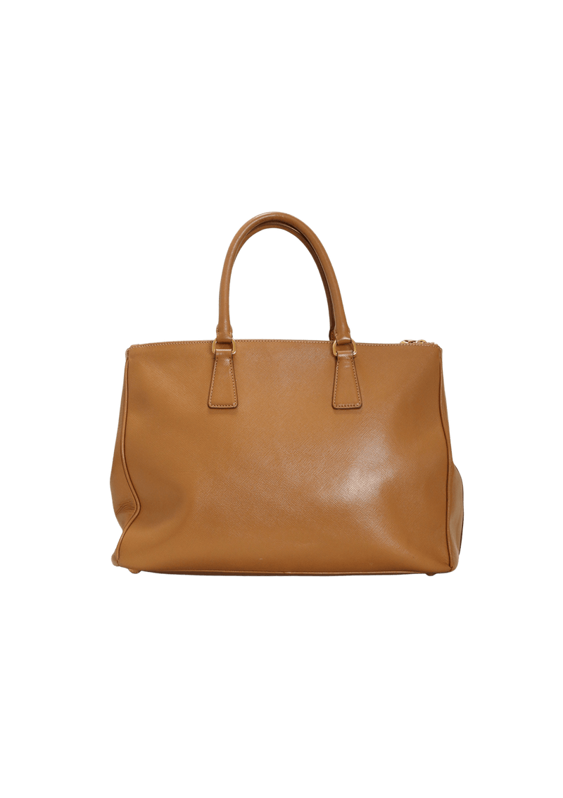 LARGE SAFFIANO LUX DOUBLE ZIP GALLERIA