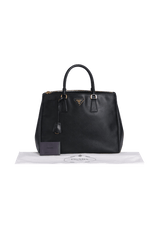 LARGE SAFFIANO LUX DOUBLE ZIP GALLERIA