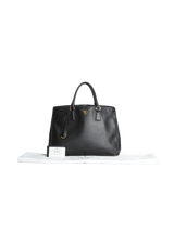 LARGE SAFFIANO LUX TOTE